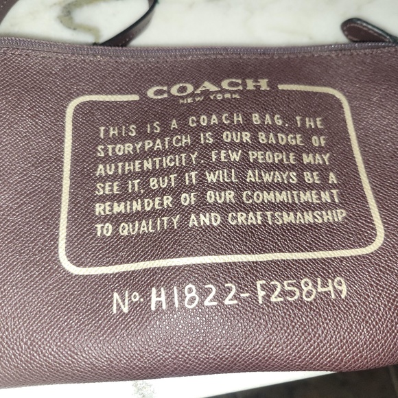 coach - Picture 1 of 3